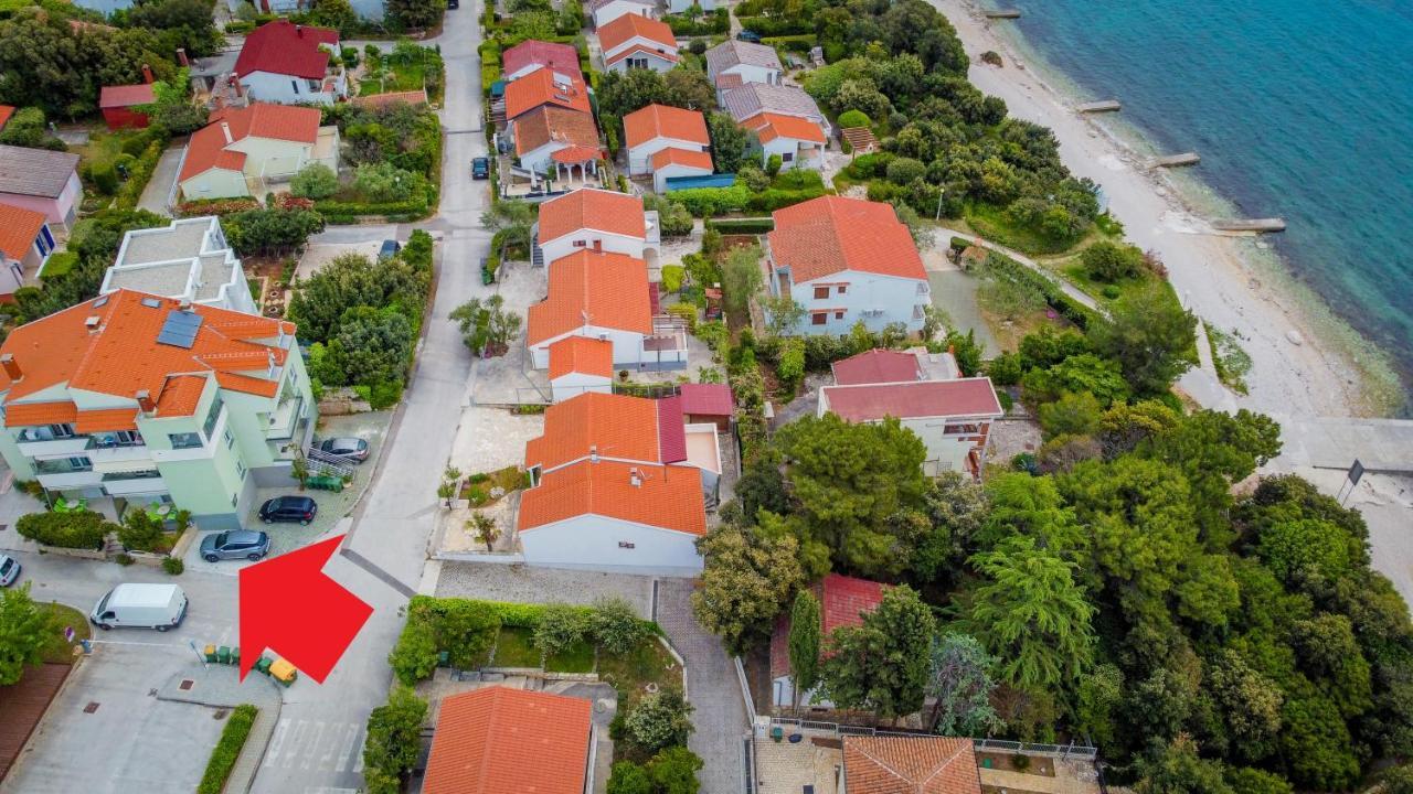 Locus Apartments Petrcane Ngoại thất bức ảnh
