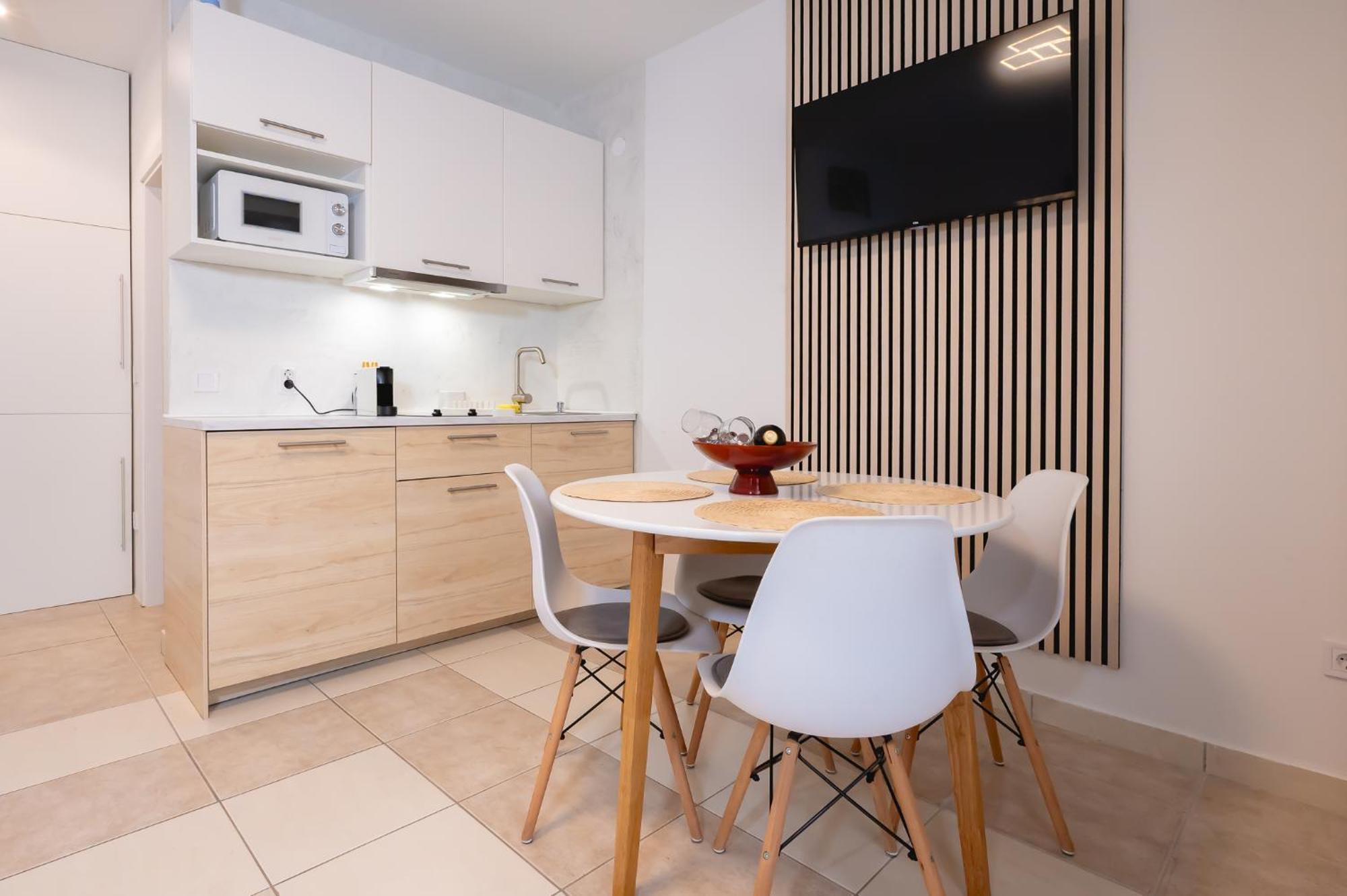 Locus Apartments Petrcane Ngoại thất bức ảnh