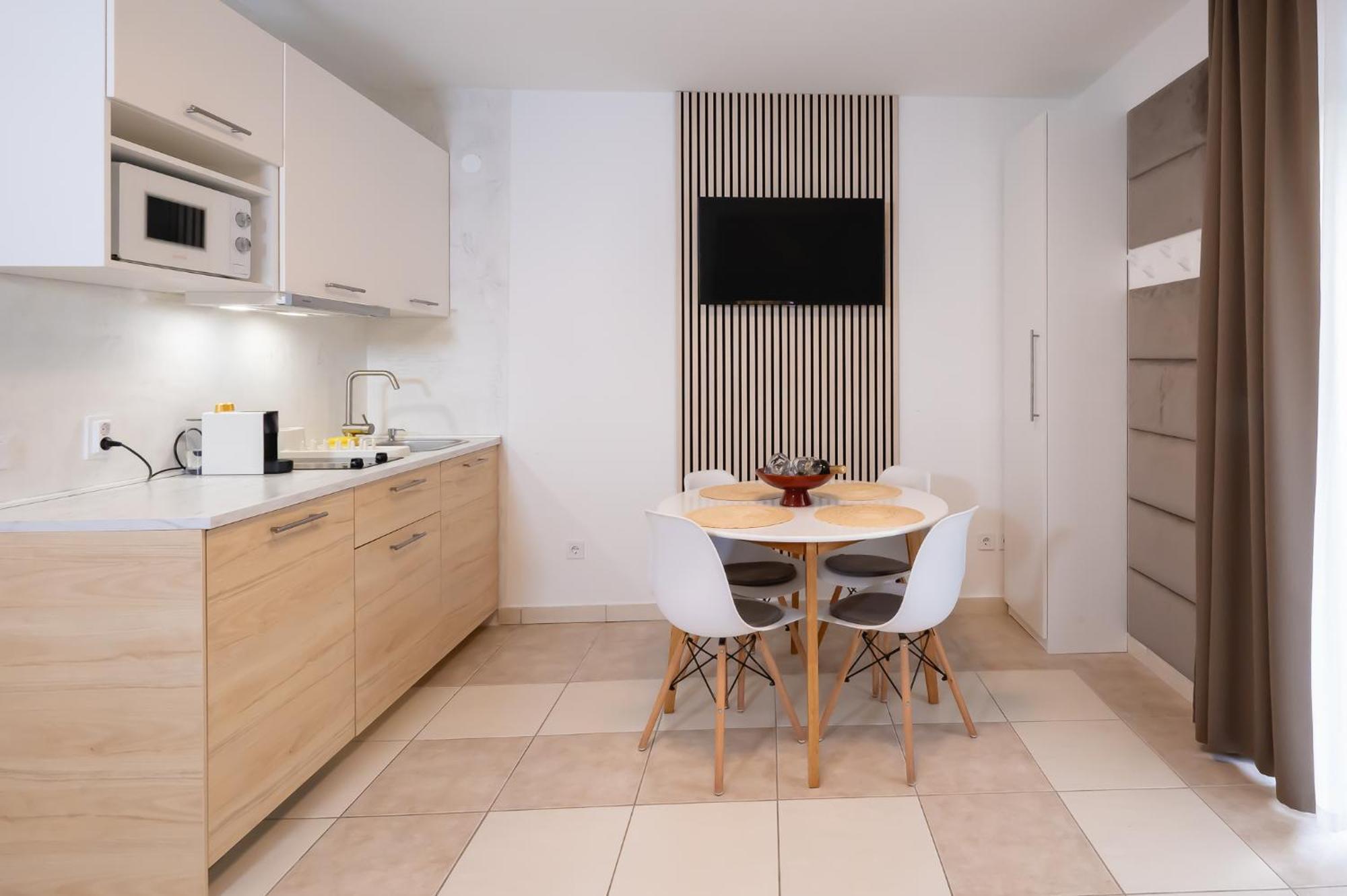 Locus Apartments Petrcane Ngoại thất bức ảnh